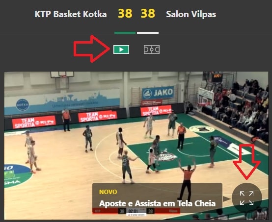 Página de apostas ao vivo para a partida de basquete entre KTP Basket Kotka e Salon Vilpas indicando o ícone de "player" de que o jogo está sendo transmitido ao vivo na Bet365.
